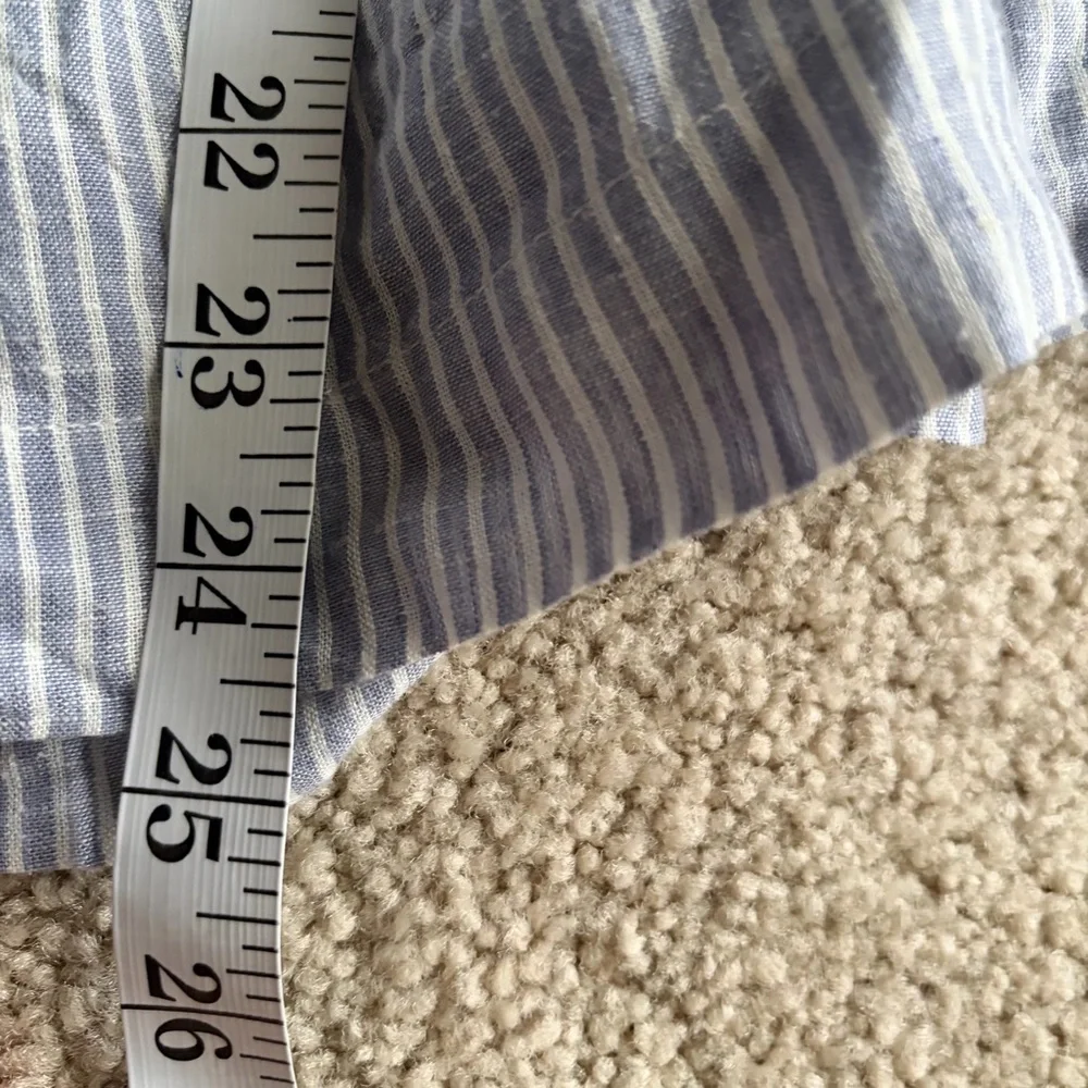 Anthropologie Textured the Liza puff sleeve smocked Blue Striped Blouse small - Picture 16 of 16